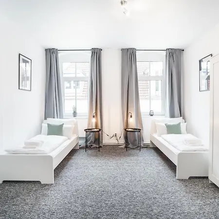 B23 Monteure I Einzelbetten I 5-zimmer I Tv I Bad Neu I Premiumbettwaesche *