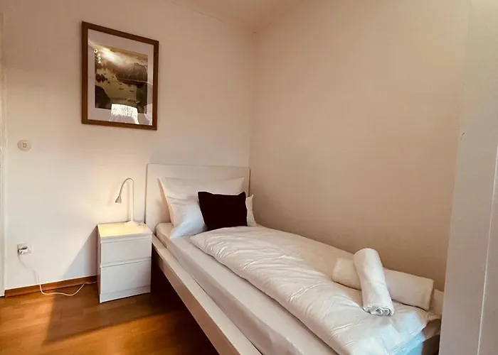 Osnabruecker Strasse Wooon 10 Einzelbetten I 5-zimmer I Tv I Bad Neu I Premiumbettwaesche *