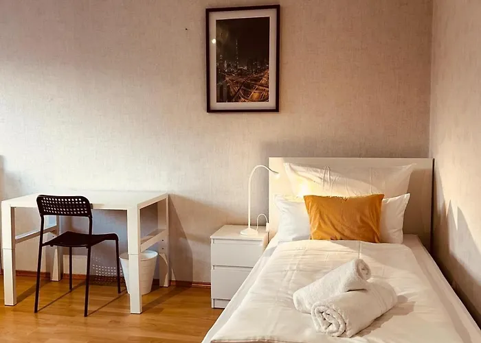 Osnabruecker Strasse Wooon 10 Einzelbetten I 5-zimmer I Tv I Bad Neu I Premiumbettwaesche 아파트